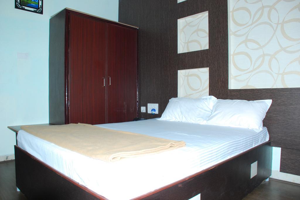 Jayalakshmi Residency Tirupati Quarto foto