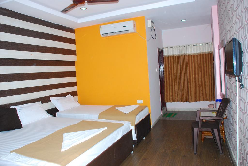 Jayalakshmi Residency Tirupati Quarto foto